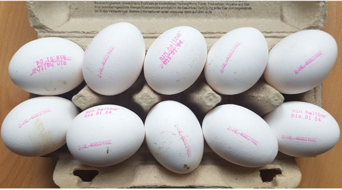 Herkunftsstempel, Hühnerhof Heidegold „Aus Solidarität“ 10 frische Eier